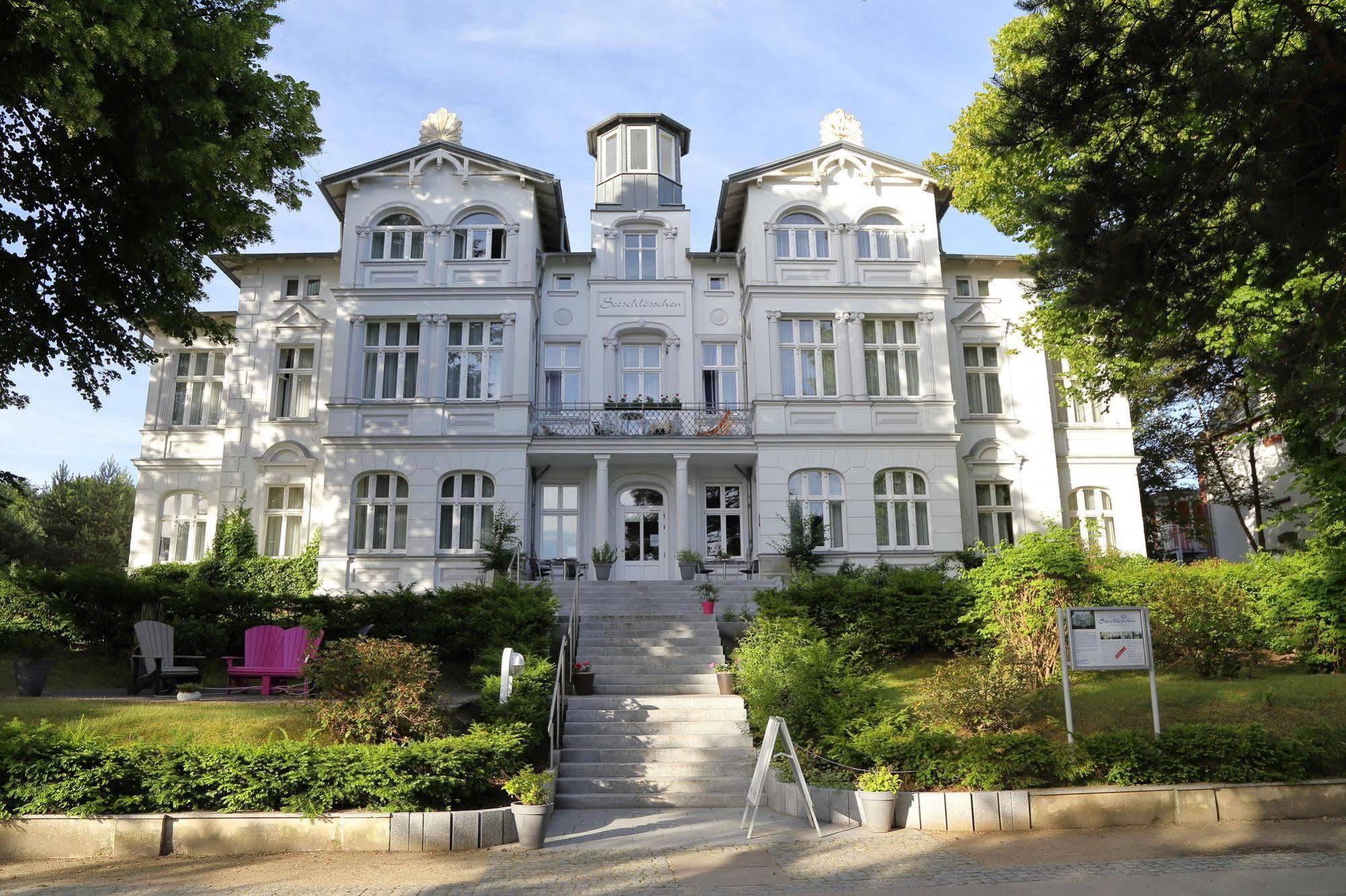 Aparthotel Seeschloesschen Zinnowitz Exterior foto